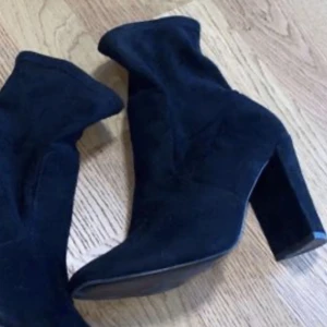 Klackskor storlek 38 - -