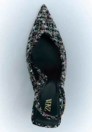 Spetsiga klackar ifrån Zara - Jättefina klackar ifrån Zara, använt 2 gånger. 💘