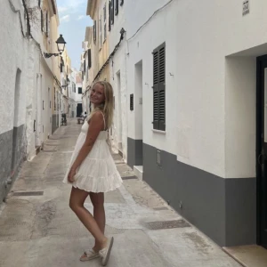 Zara klänning - Zara klänning i nyskick