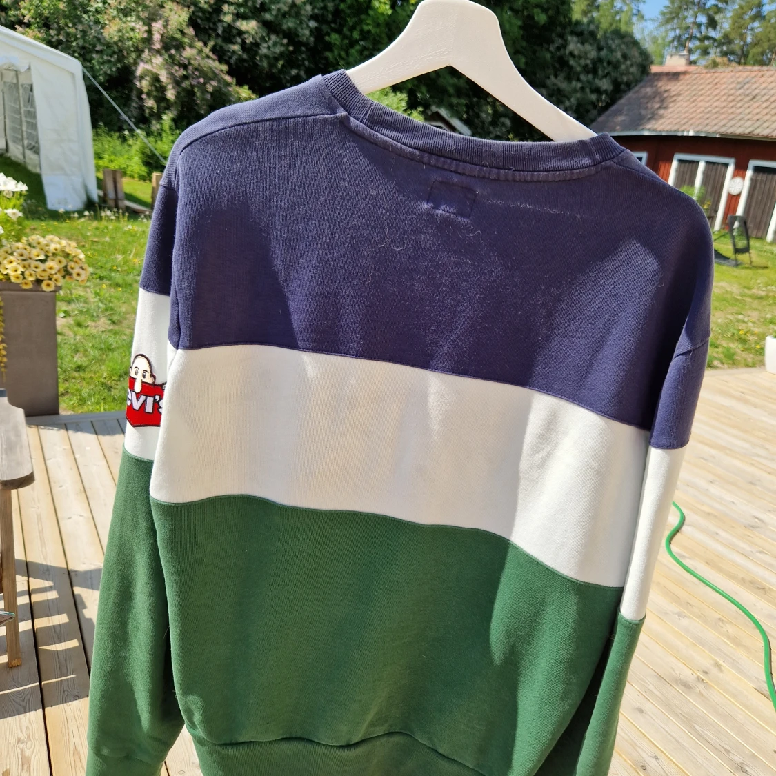 Levi's tröja!  - 91