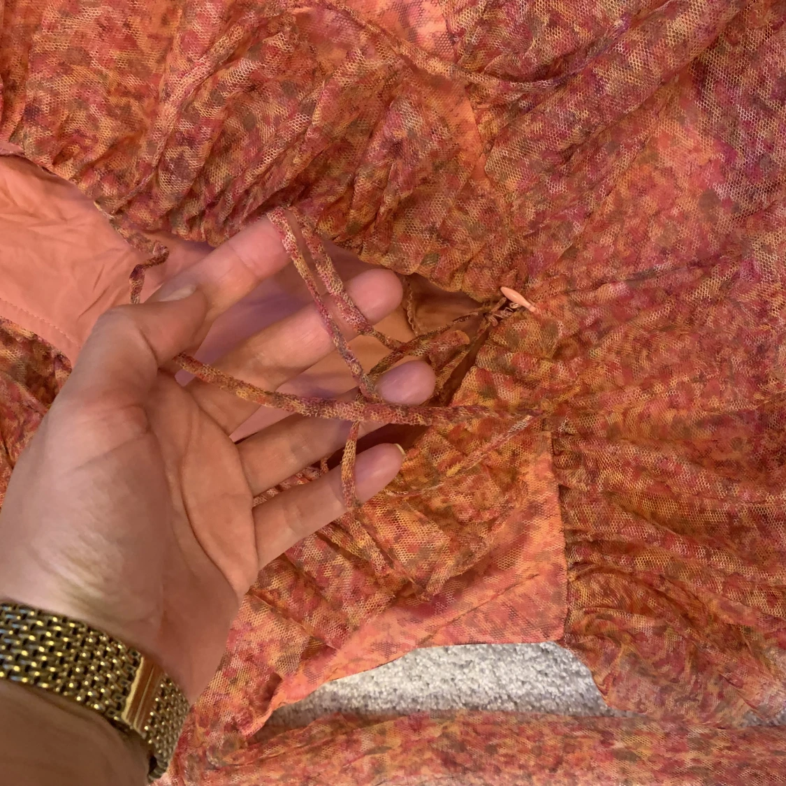 Klänning blommig i tyll  - 91