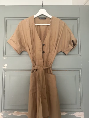 Klänning - Zara storlek XS