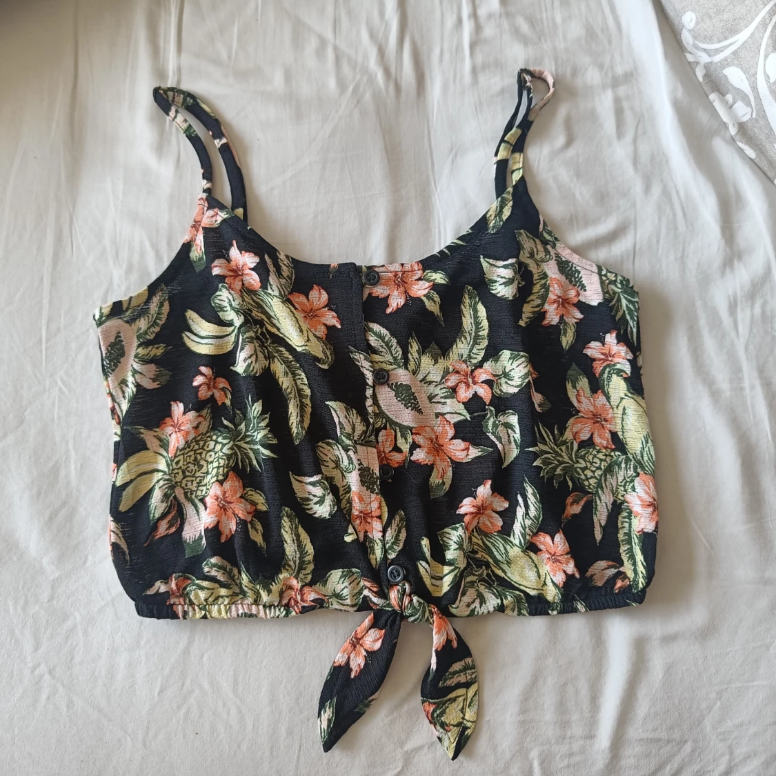 Blommig croptop - 90