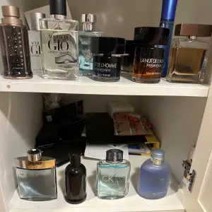 Säljer en massa parfymer, lägg bud på den ni vill ha. Aqcua Di Gio Edp såld D&G the one såld D&G light blue såld YSL Edp såld