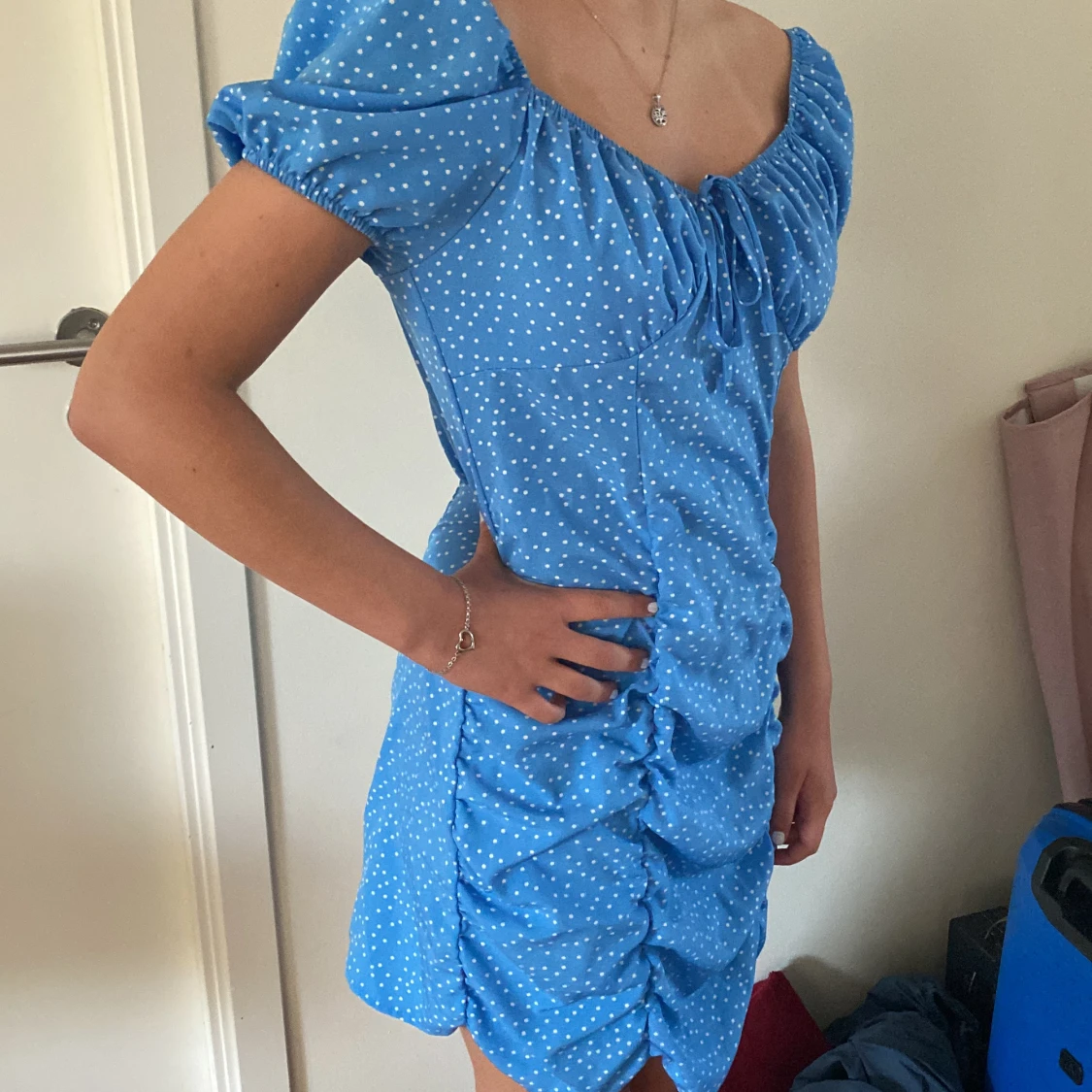 Blå klänning  - 90