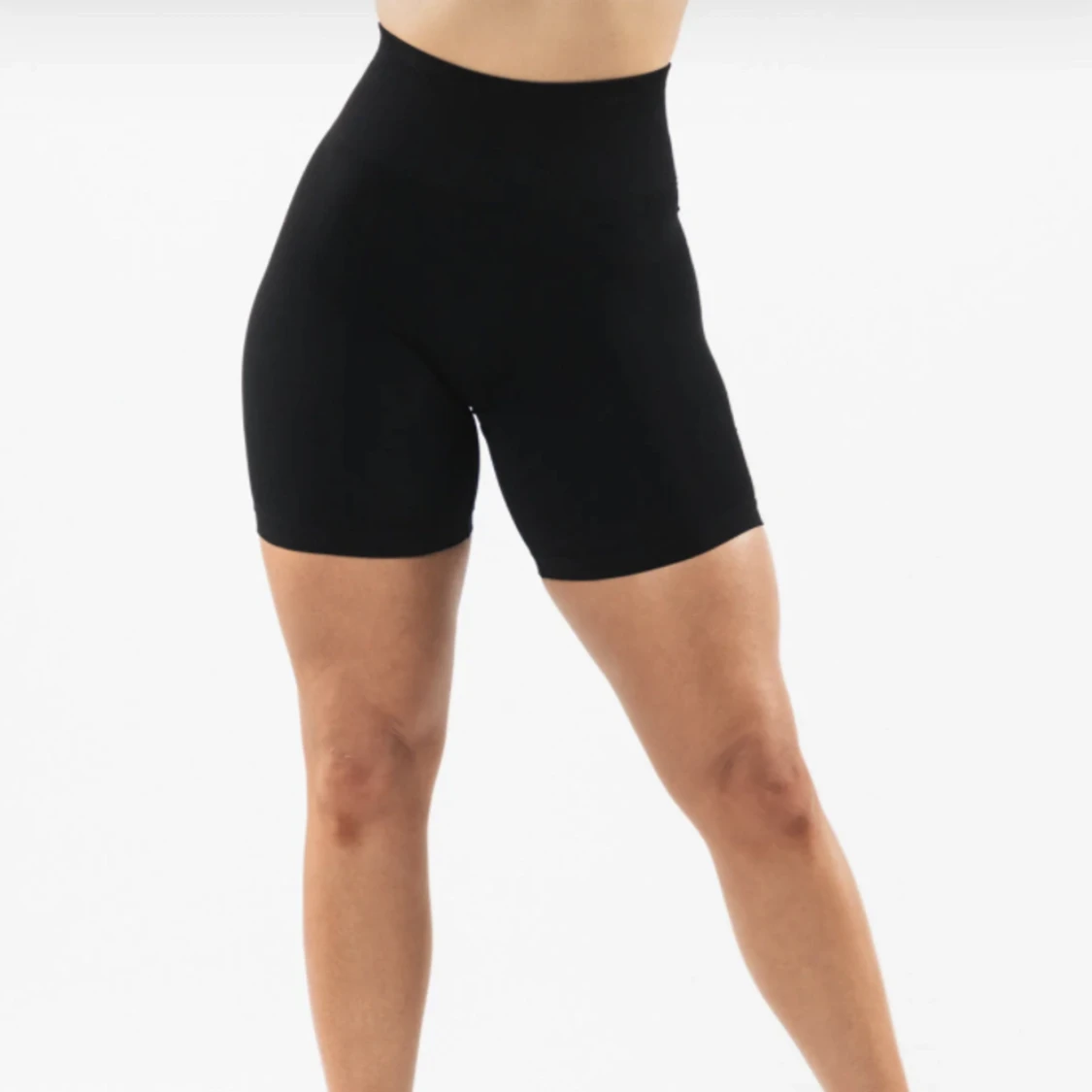 Alphalete amplify shorts 6.5 - 90