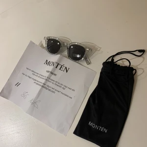 Monten m1v1 grey  - Säljer nu mina monten m1v1 grey som jag aldrig använt pågrund av att jag tyckte dom var för små, dom är i utmärkt skick eftersom dom aldrig använts, låda och så medföljer 