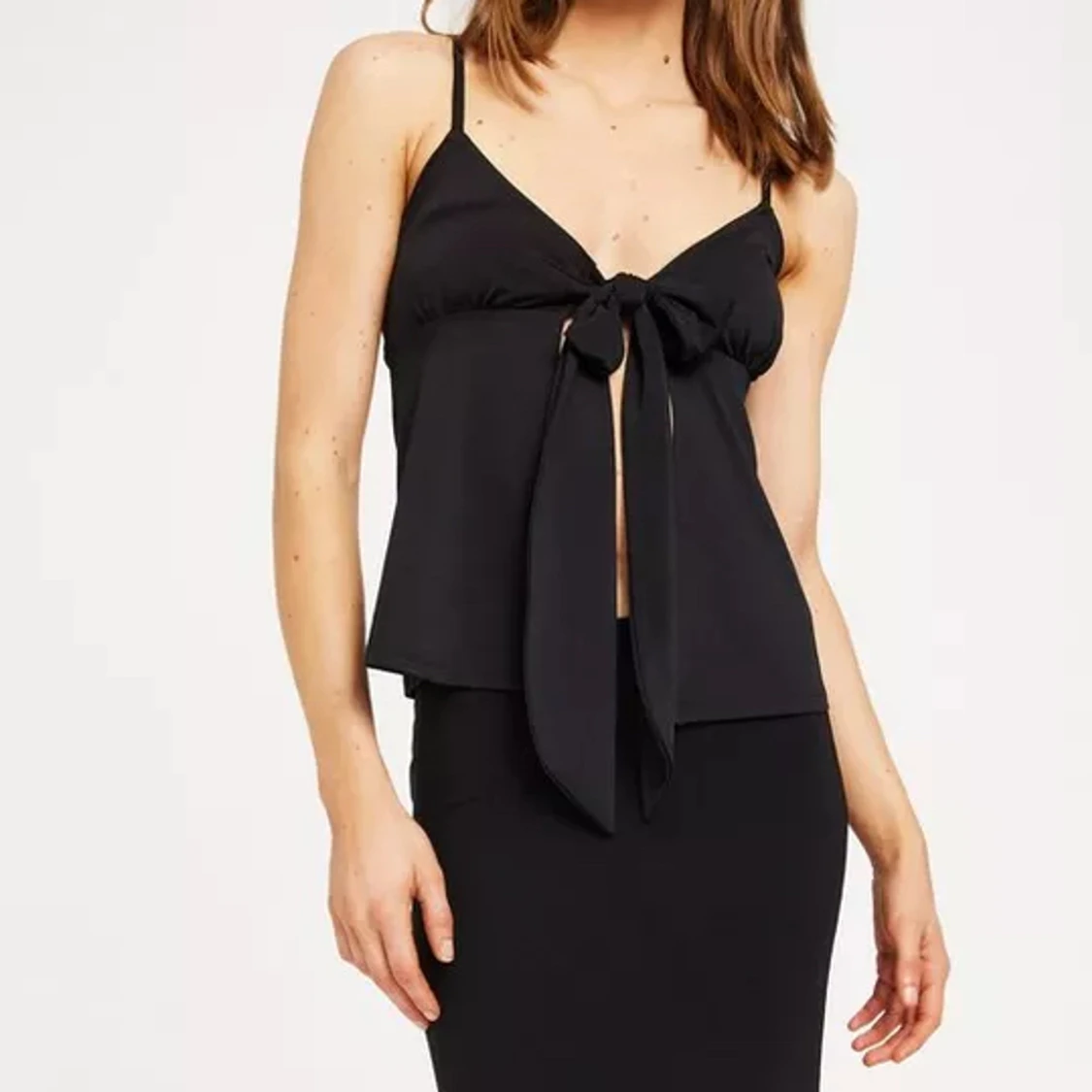 Svart knytbar topp nelly - 90