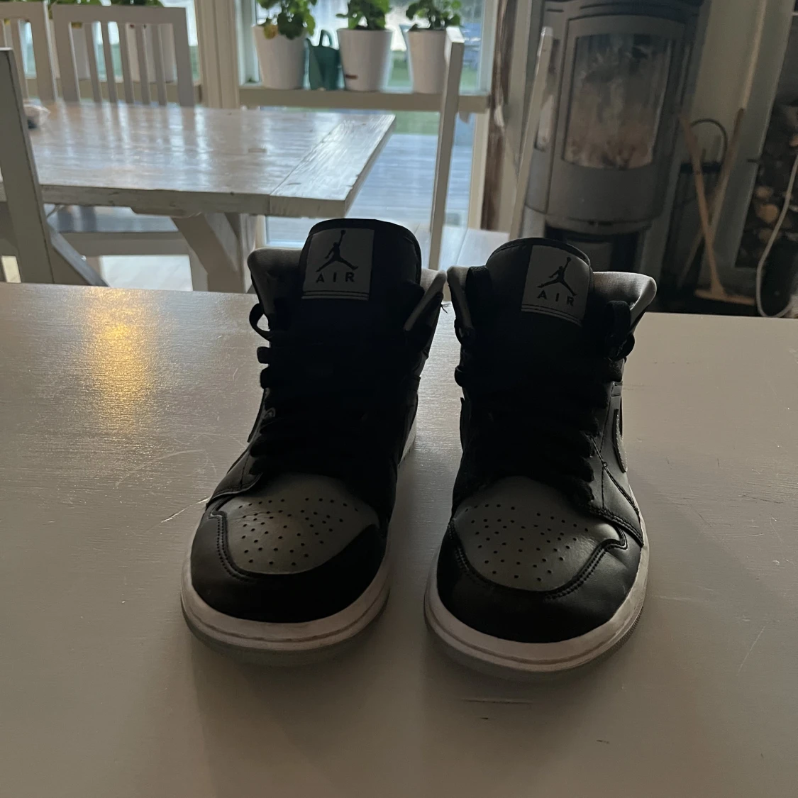 Jordan 1 mid wmns black/grey - 91