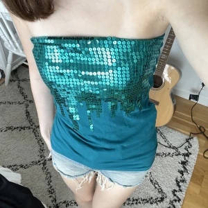 paljett tubtopp  - jättecool tubtopp med paljetter, köpt secondhand 🌷💓