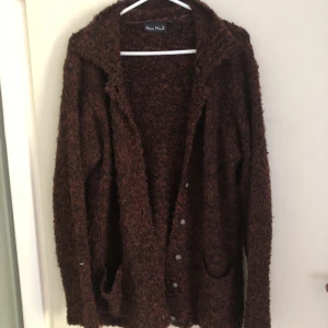 Knitted cardigan - Purple knitted cardigan 