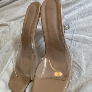 Clear heel - 2 för 1 