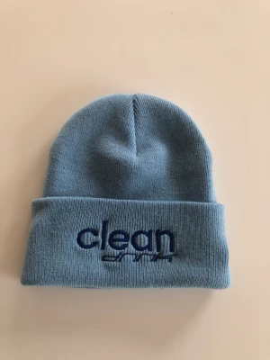 Clean drink mössa  - En limited edition clean drink mössa 10/10 skick aldrig använd Pris kan diskuteras 