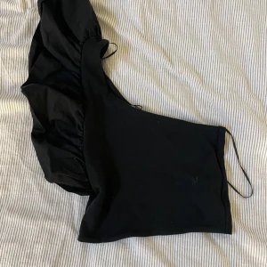 Blus  - Fin blus/tröja från zara i nyskick 