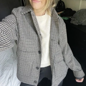 Höst jacka - Skit snygg höst kappa/jacka !!😃😃