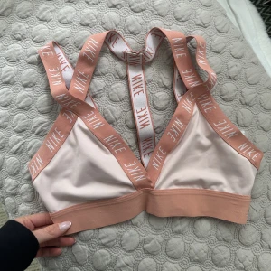 Topp - Sport topp från Nike 