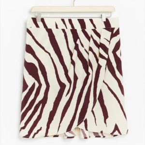 Mönstrad kjol - Mönstrad kjol från Lindex, strl m. Oanvänd