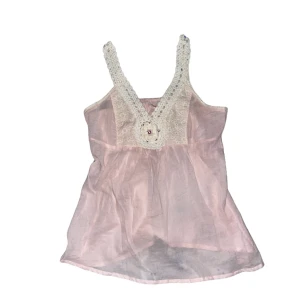 Topp - Sitter som en s-m. Kontakta vid intresse <3