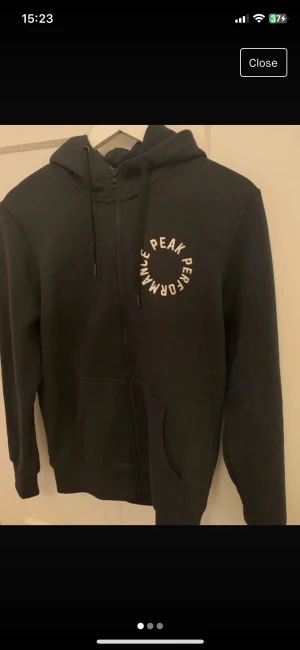 Peak performance Hoodie  - Brand new never been worn!