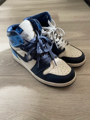 Jordans - köparen står för frakten:)