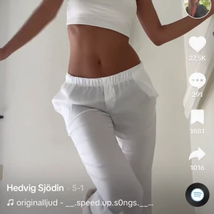 Design by si satin pants - Säljer dessa jättefina byxor då de var för små på mig. Helt nya, alla lappar kvar, endast testade på 