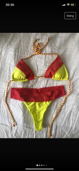 Bikini med spets - Från Relleciga