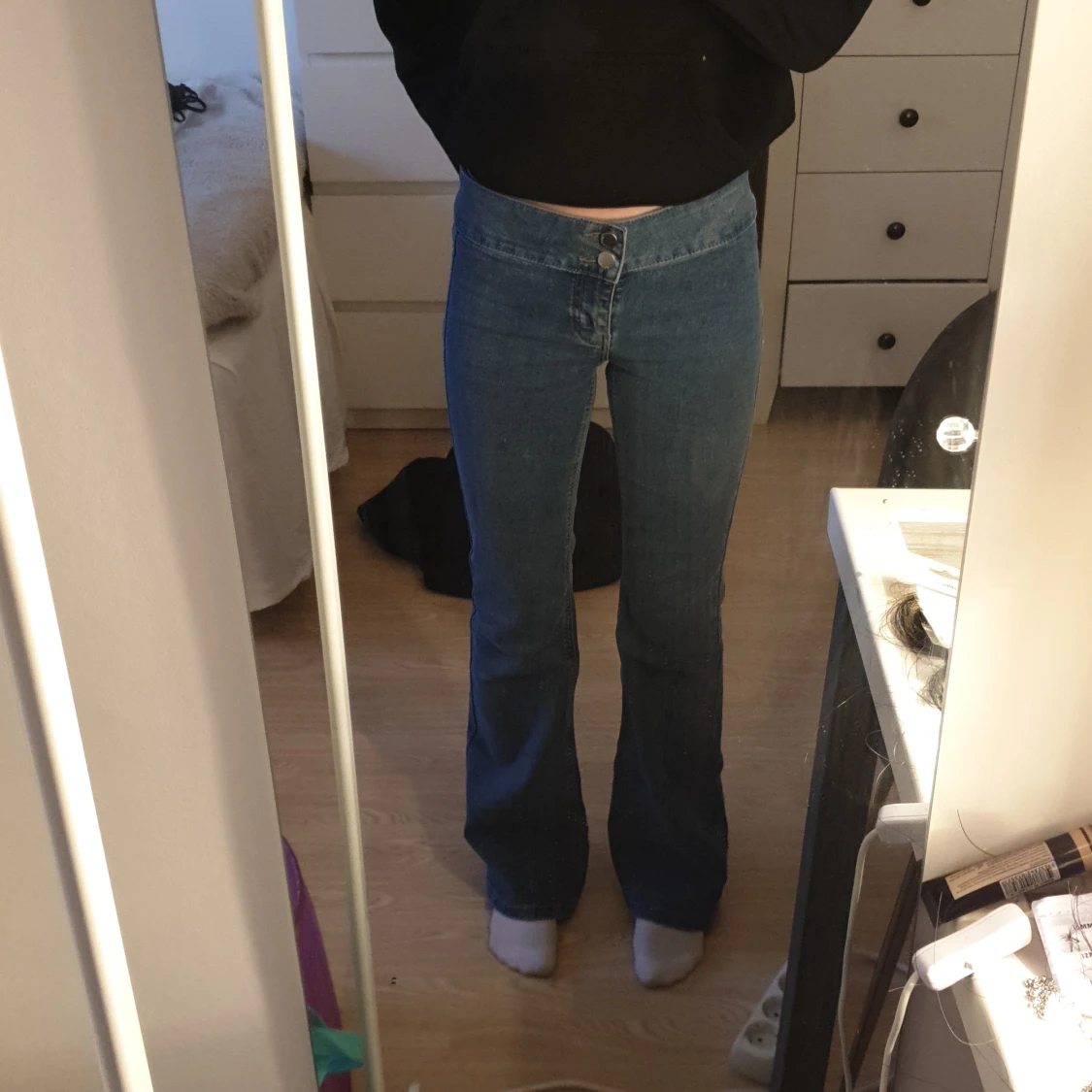 Low waist botcut jeans - 90