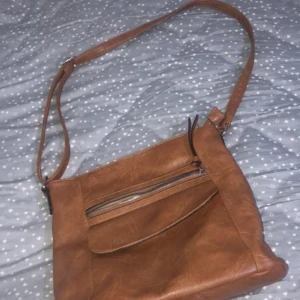 Dam väska - Väldigt bra