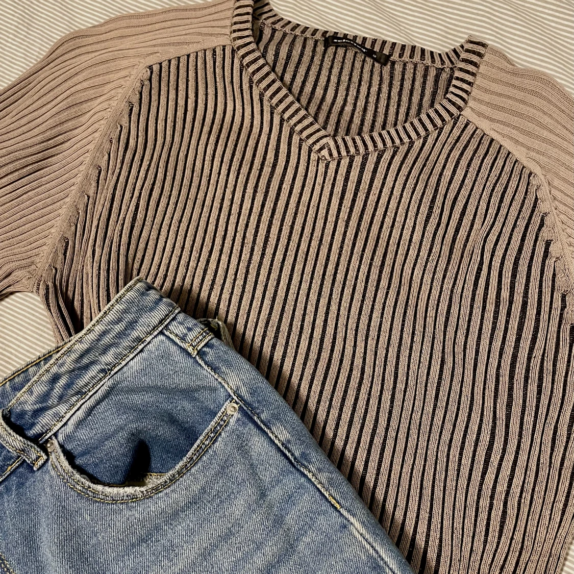 Höstig ribbad tröja 