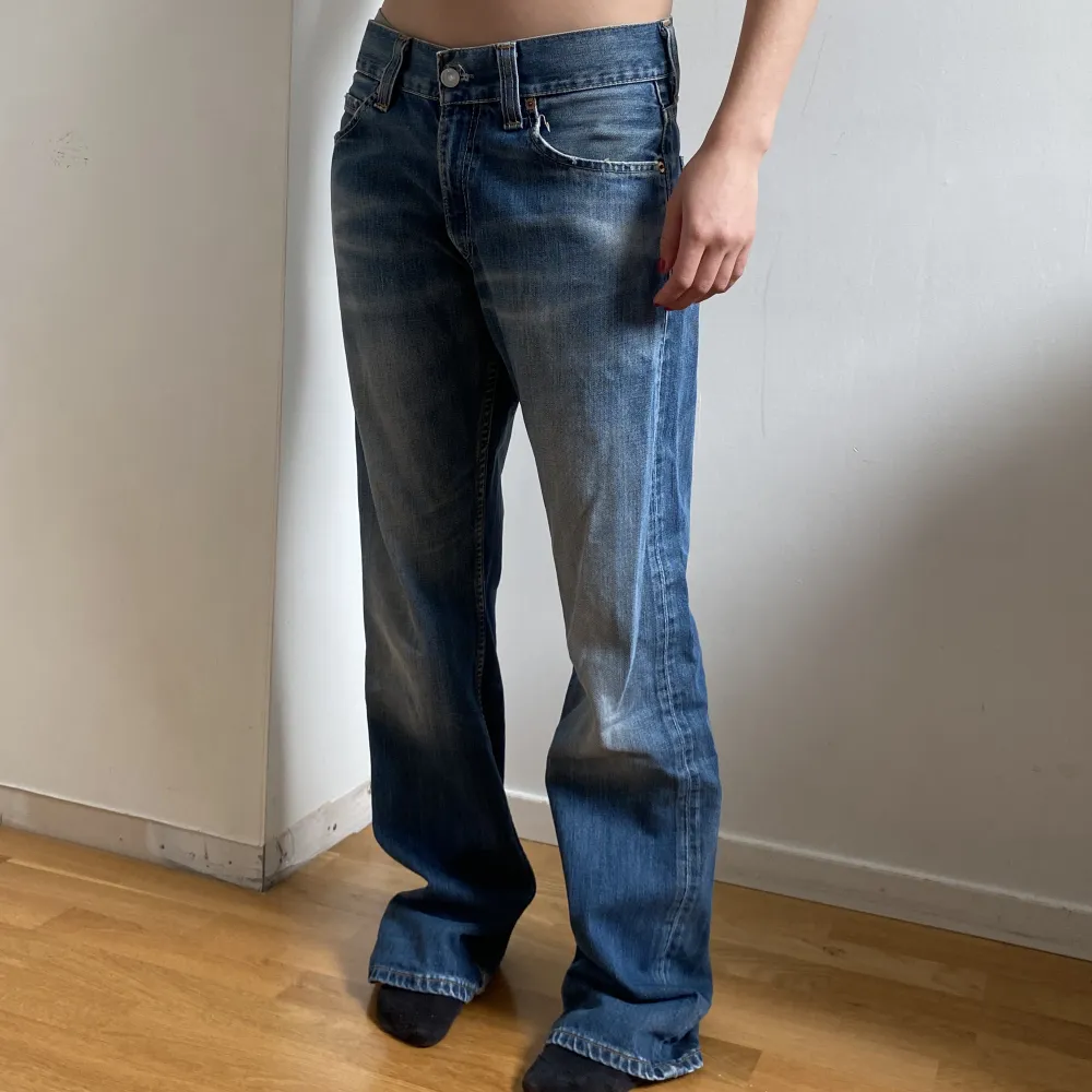 Levis jeans 506or🥰stl s/m. Skickar midjemått och längd vid intresse☺️. Jeans & Byxor.