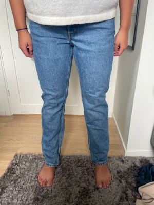 Weekend jenas - Aldrig använda, storlek 32/32