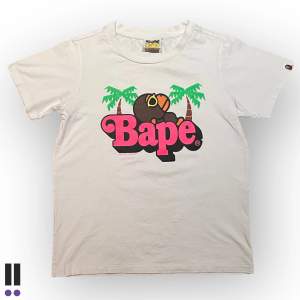 Bape baby milo ladies tee size S🙉pit to pit 46🐒längd 51🙈