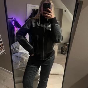 Skinnjacka - Vintage skinnjacka! 