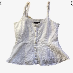 Söt sommartopp - Vit sommartopp