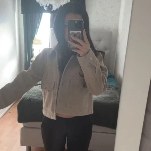 Zara - Helt ny aldrig använd från zara, storlek M 