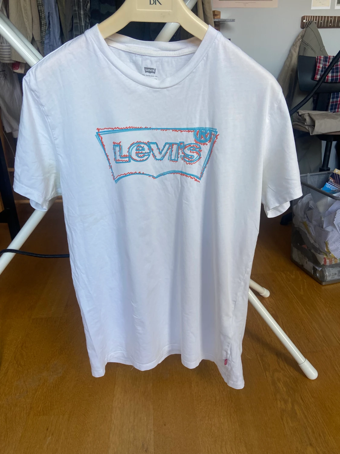 Levis t-shirt