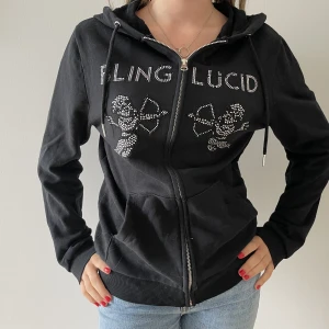 Bling Lucid tröja stl XS - Svart Blinglucid ziphoodie i fint skick