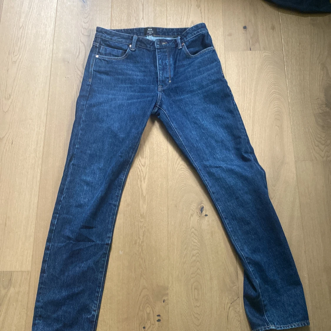  Neuw Jeans 