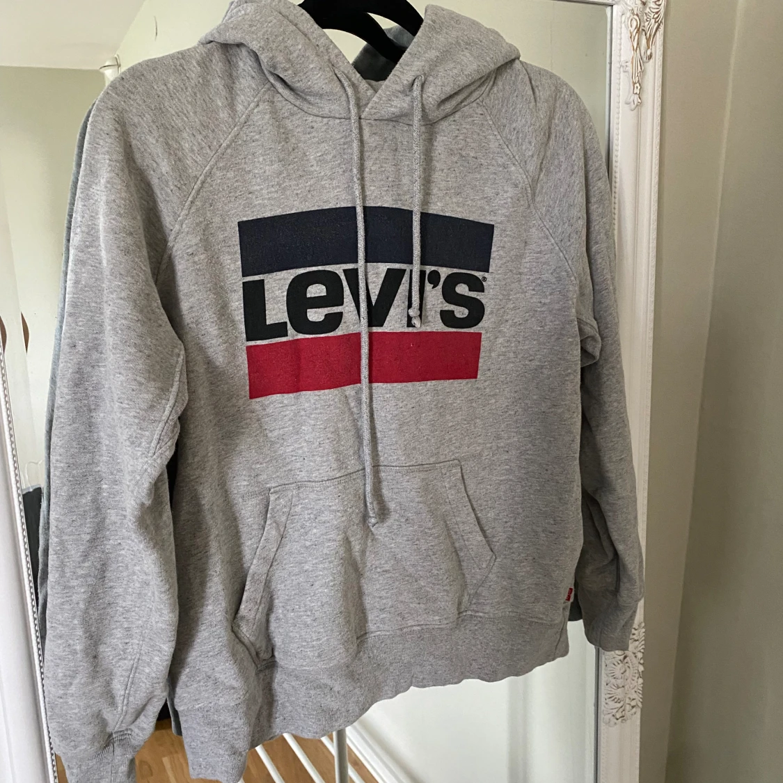 Levis hoodie 