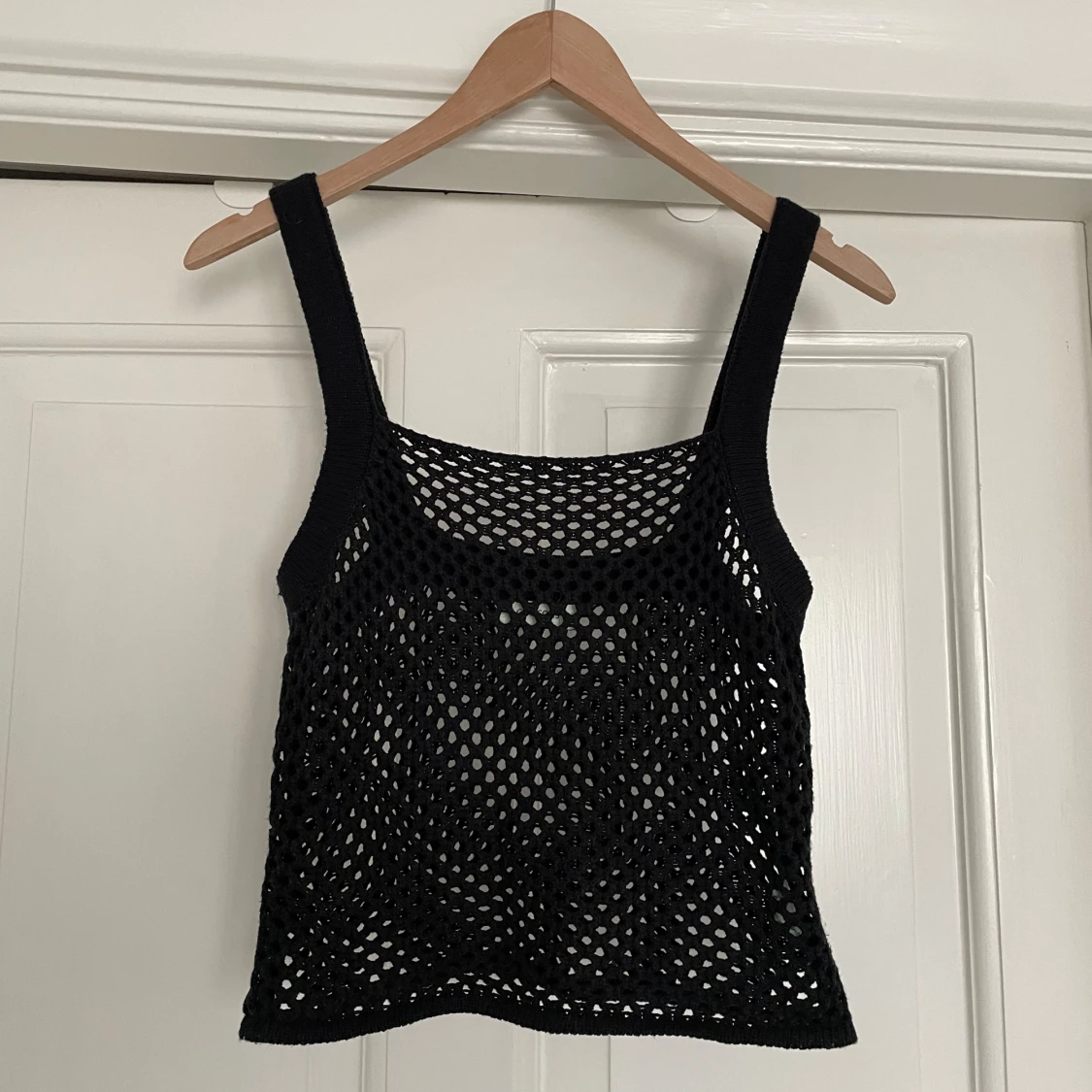 Fin virkad topp i storlek S