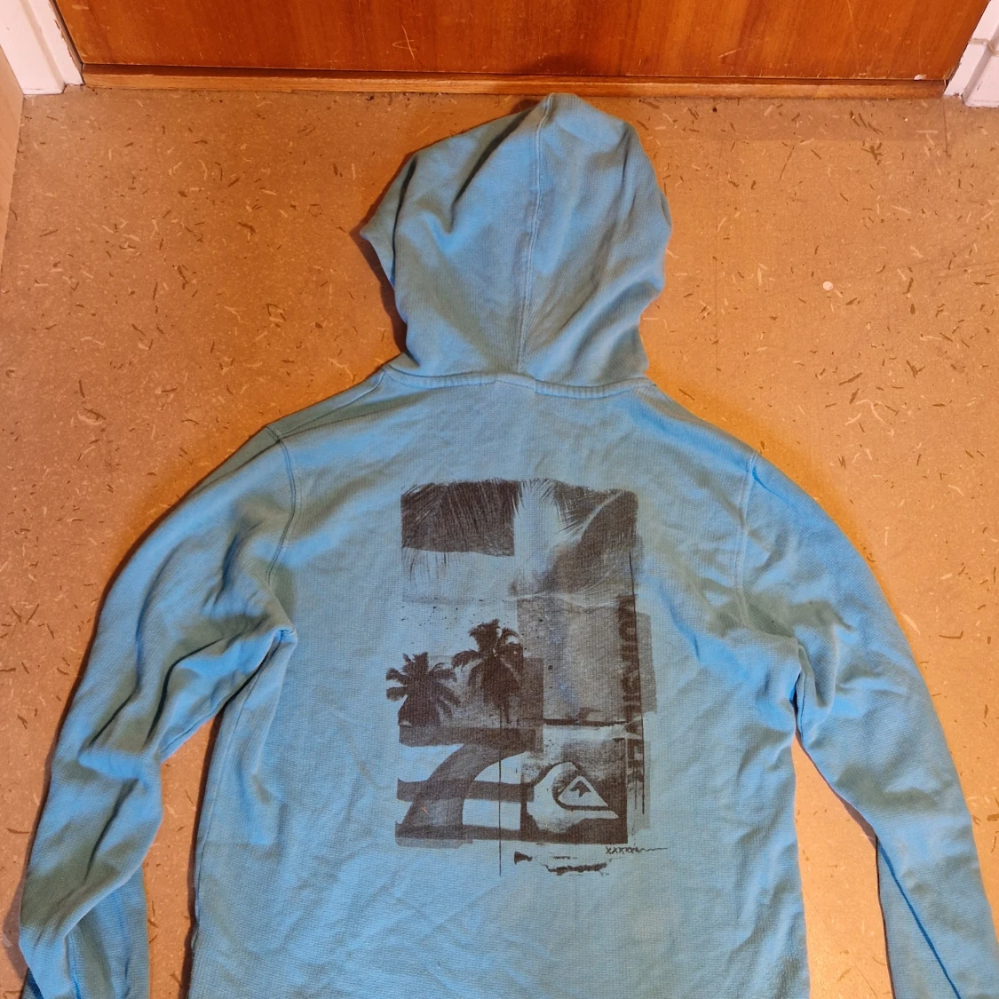 Ljusblå Hoodie - 91