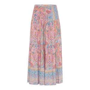 Långkjol - Jättesöt långkjol perfekt nu t sommaren🙏💓 Helt nyskick, prislapp kvar och allt och passar perfekt på mig som är ca 166cm. Nypris: 500kr, hör av er vid frågor.