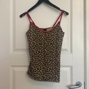 Leopardlinne - Storlek L men passar mindre som M och S