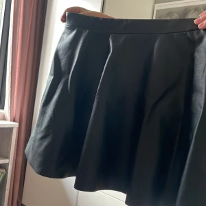 Skinnkjol - Imitation