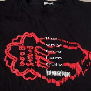 feeet BNO tisha 😍 - boysnightsout merch från 2019! Säljer den då jag knappt använder denna pärla, hoppas någon annan kan ta hand om den😍