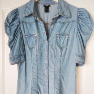 Svin snygg jeans tröja - Säljer denna svin snygga jeans tröja!!😍