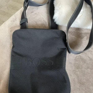 Boss - Boss axelväska 