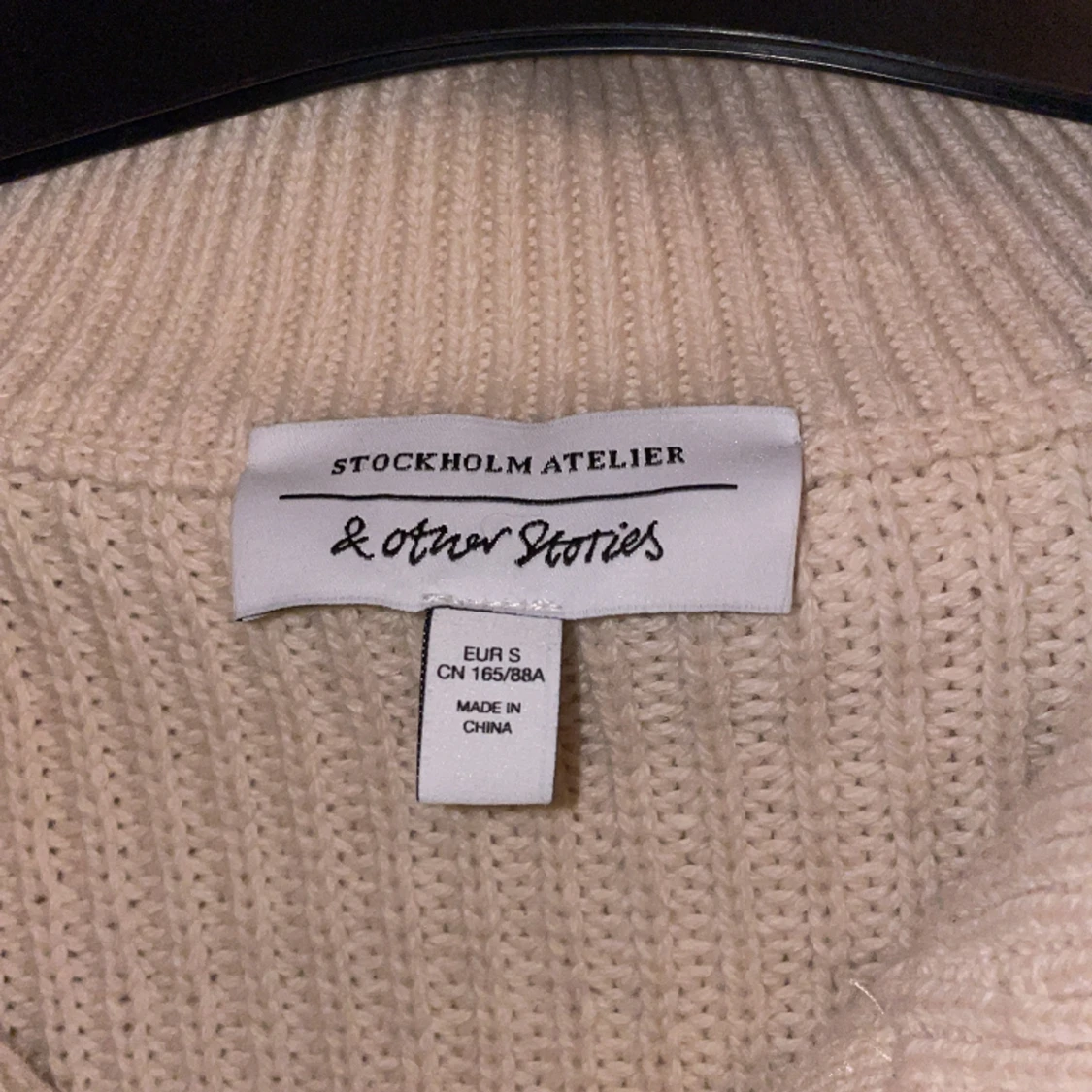 Stickad tröja med dragkedja - 90