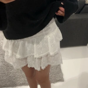 Skjol - Säljer den jätte fina kjol i storlek xs den är helt ny och är i jätte fint skick, skriv privat för fler frågor eller bilder