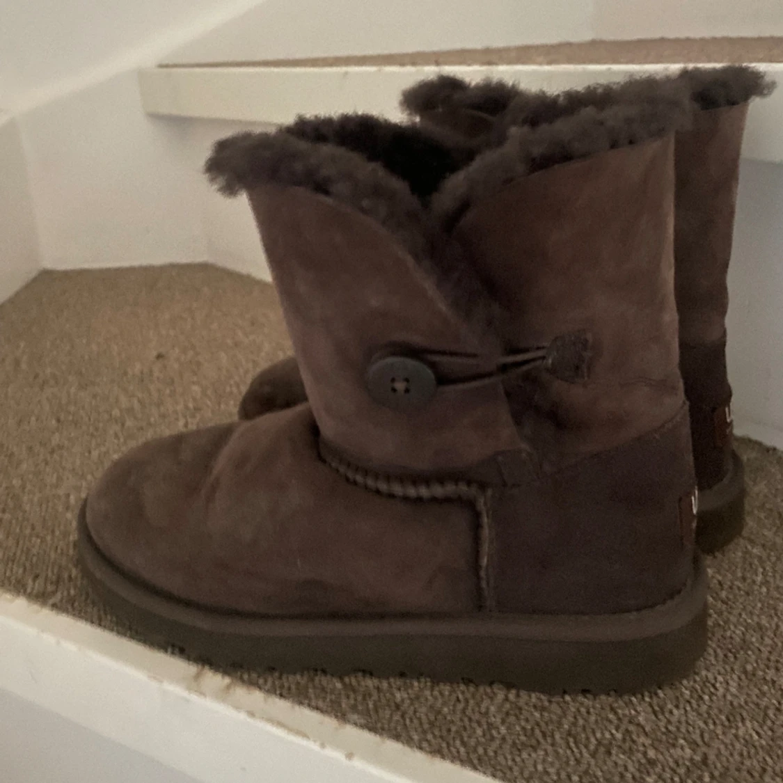 UGG - 90